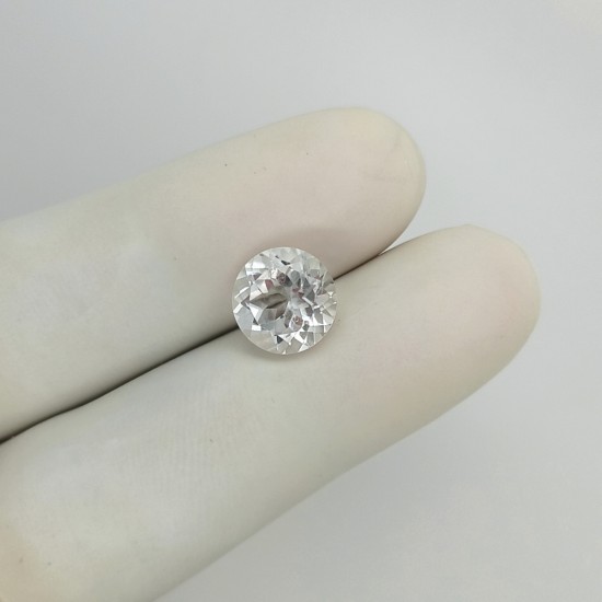 White Topaz  4.43 Ct Certified